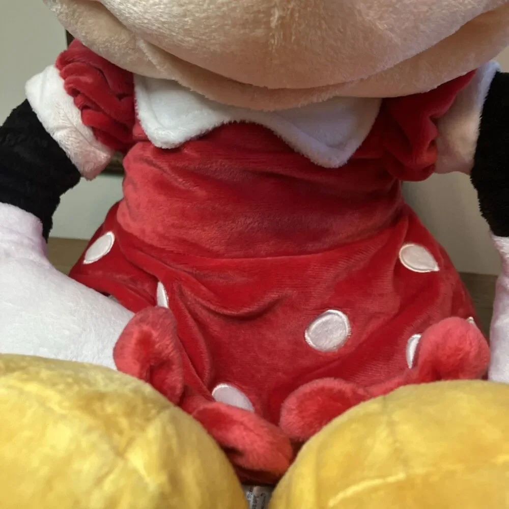 Authentic Disney Store London Minnie Mouse 26 inch Plush Large Jumbo Stuffed Toy